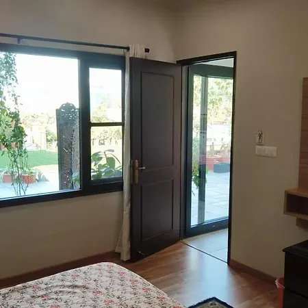 Vandana'S Bed And Breakfast-3